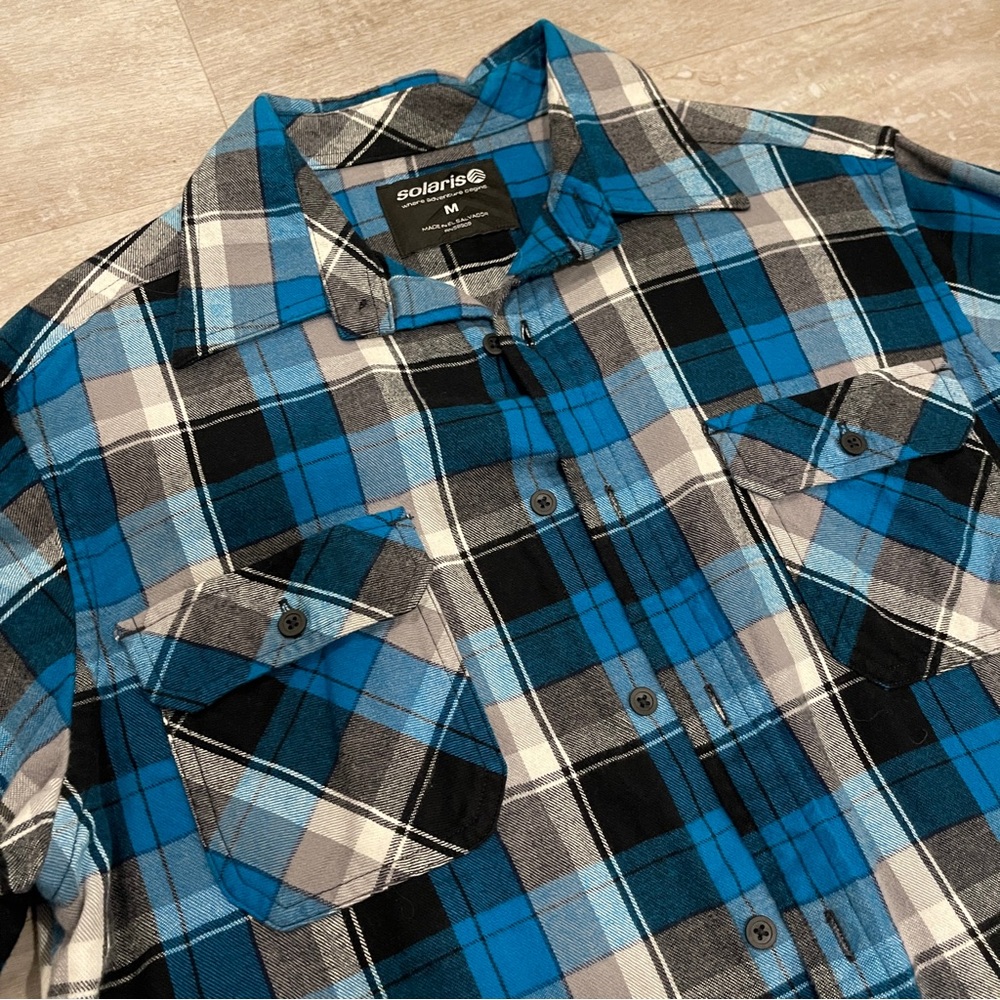 Button down long sleeve - Picture 2 of 3